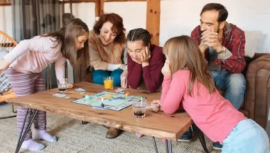 stalo-zaidimai-seimai